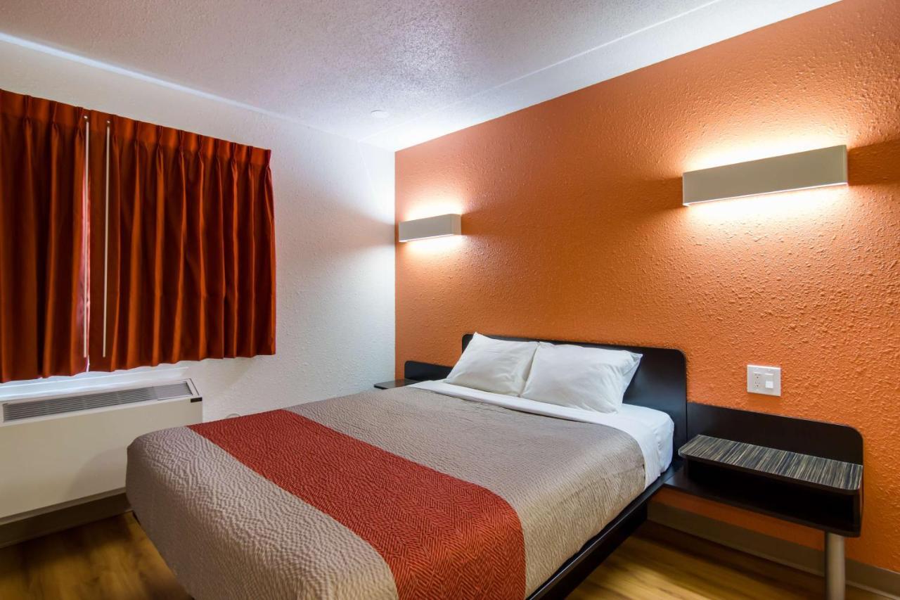 Motel 6 Kerrobert, Sk Exterior photo